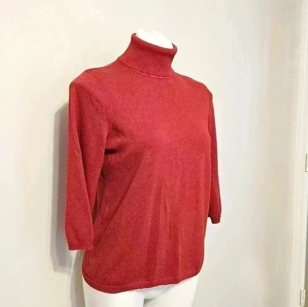 Chicos Top Womens 1 US Medium Red Turtleneck Rayon Polyester Casual Ladies